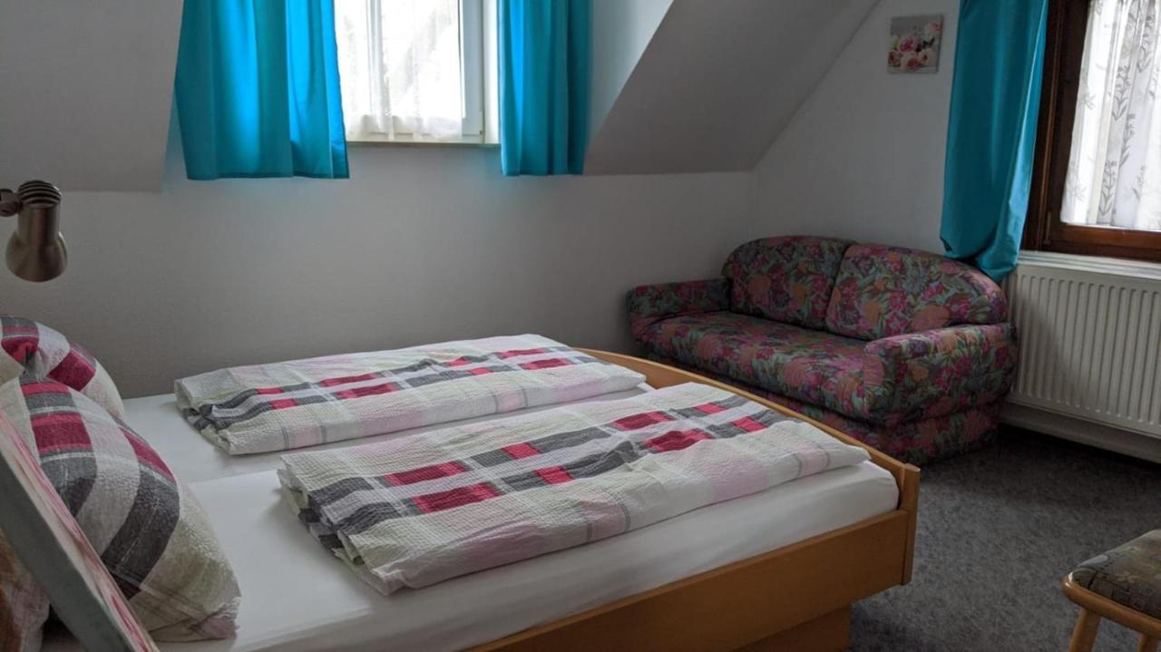 Landgasthof Zum Seehof 2*