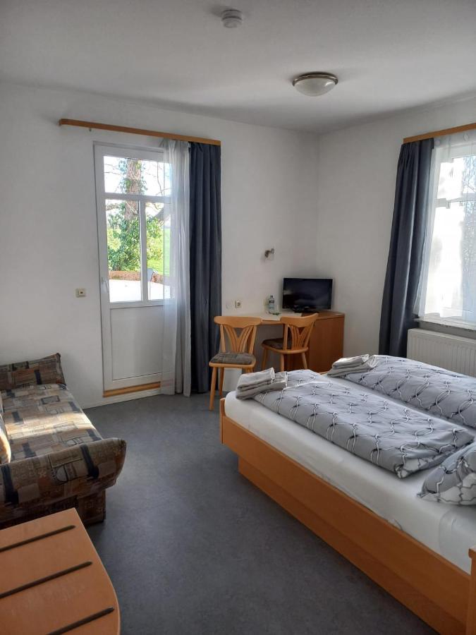 Отель Landgasthof Zum Seehof Ротвайль